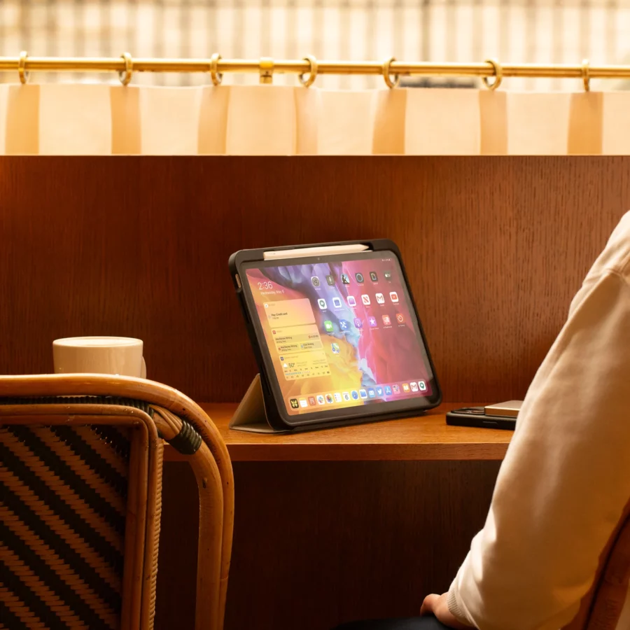 כיסוי אוריגמי לאייפד Native Union Active Case for iPad 11th thumbnail